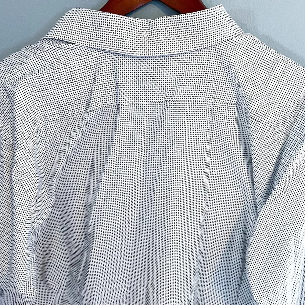 Express polka dot fitted button up shirt - Picture 5 of 7